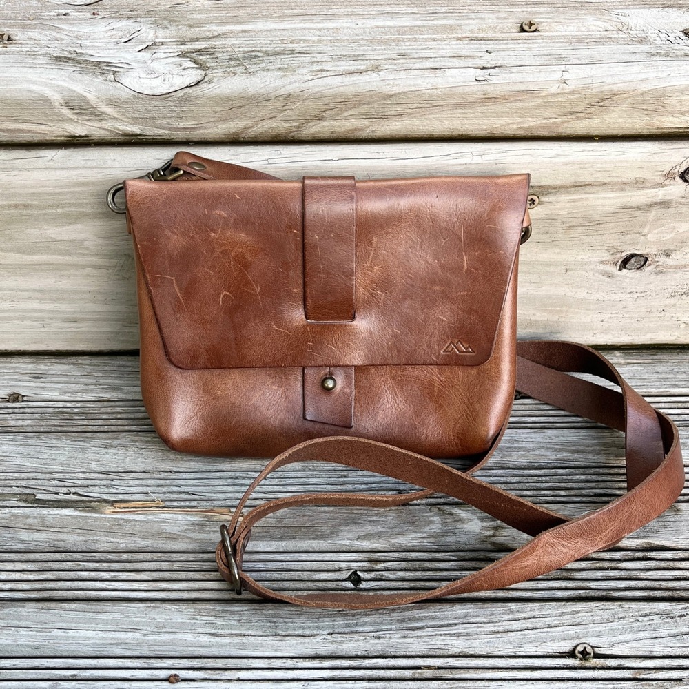 Handcrafted Full Grain Brown Leather Crossbody Bag Small Distressed Minimalist